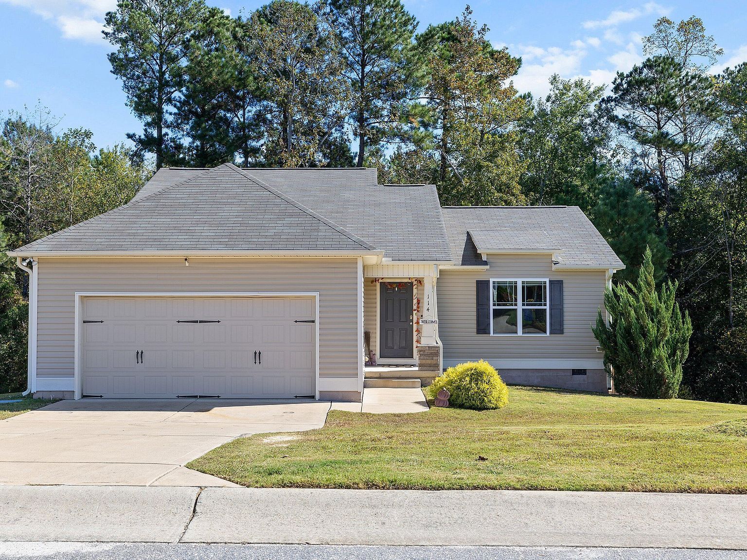 114 Larksdale Cv Benson, NC 27504 - Thumbnail 2