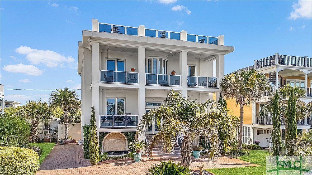 8 18th St Tybee Island, GA 31328 - Thumbnail 2