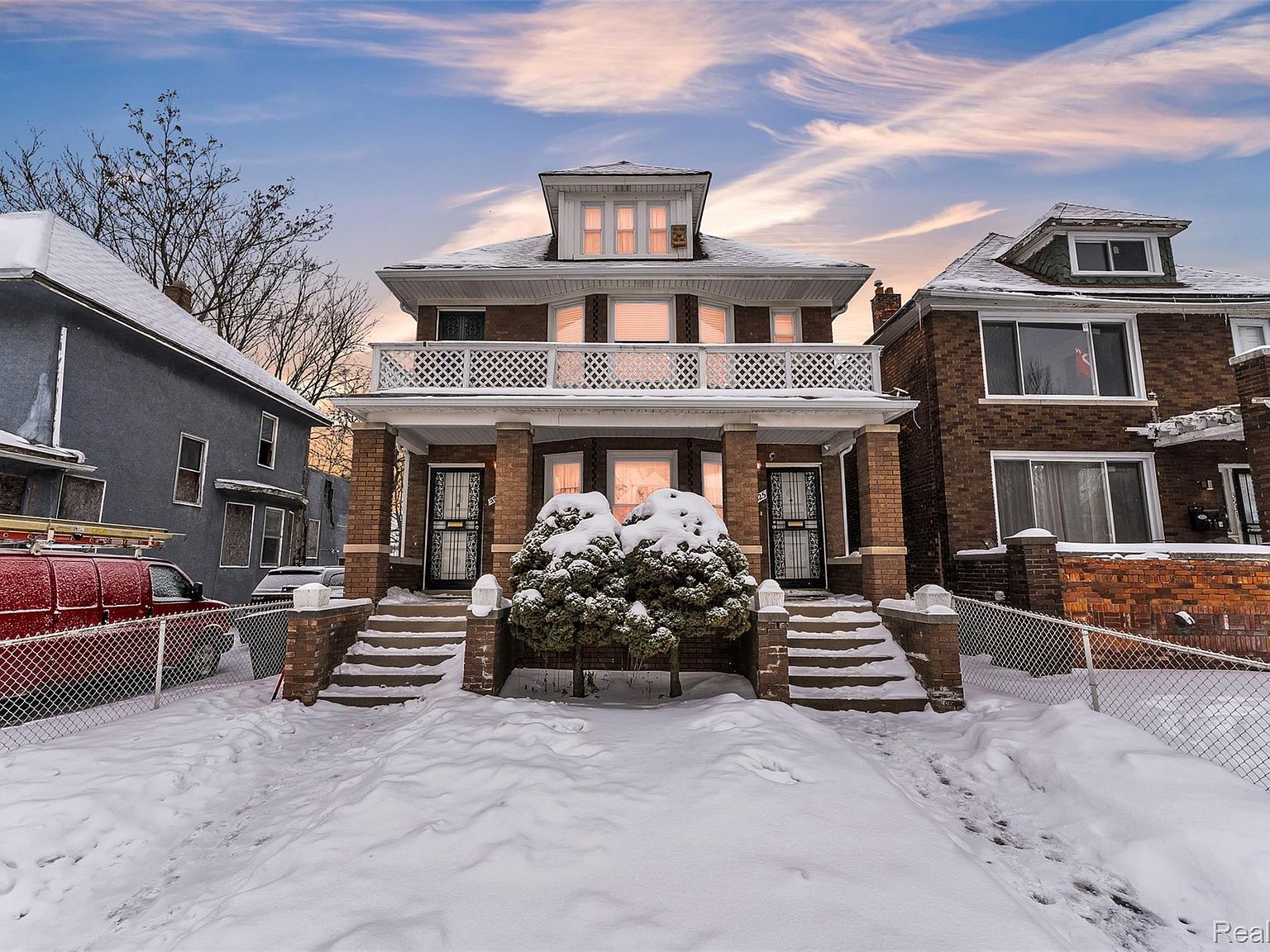 3521 Harding St Detroit, MI 48214 - Thumbnail 2