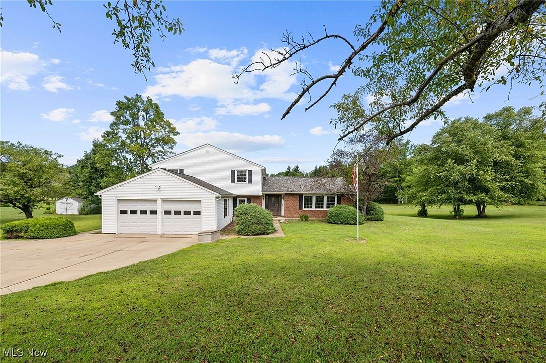 7850 Dines Rd Novelty, OH 44072 - Thumbnail 2