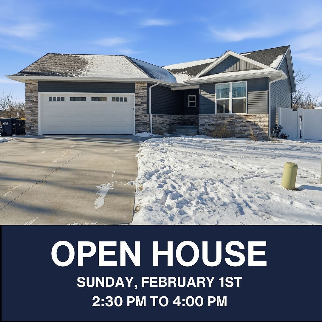 344 Worthington Ct Hiawatha, IA 52233 - Thumbnail 2