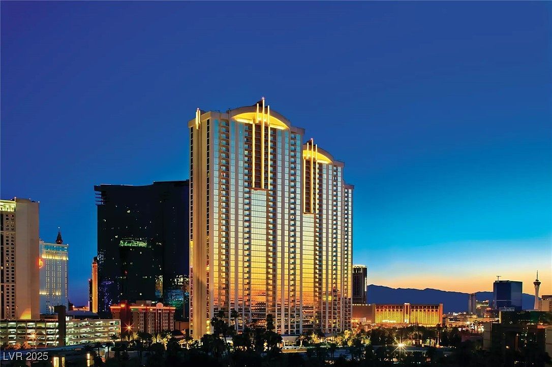 135 Harmon Ave UNIT 2702 Las Vegas, NV 89109 - Thumbnail 2