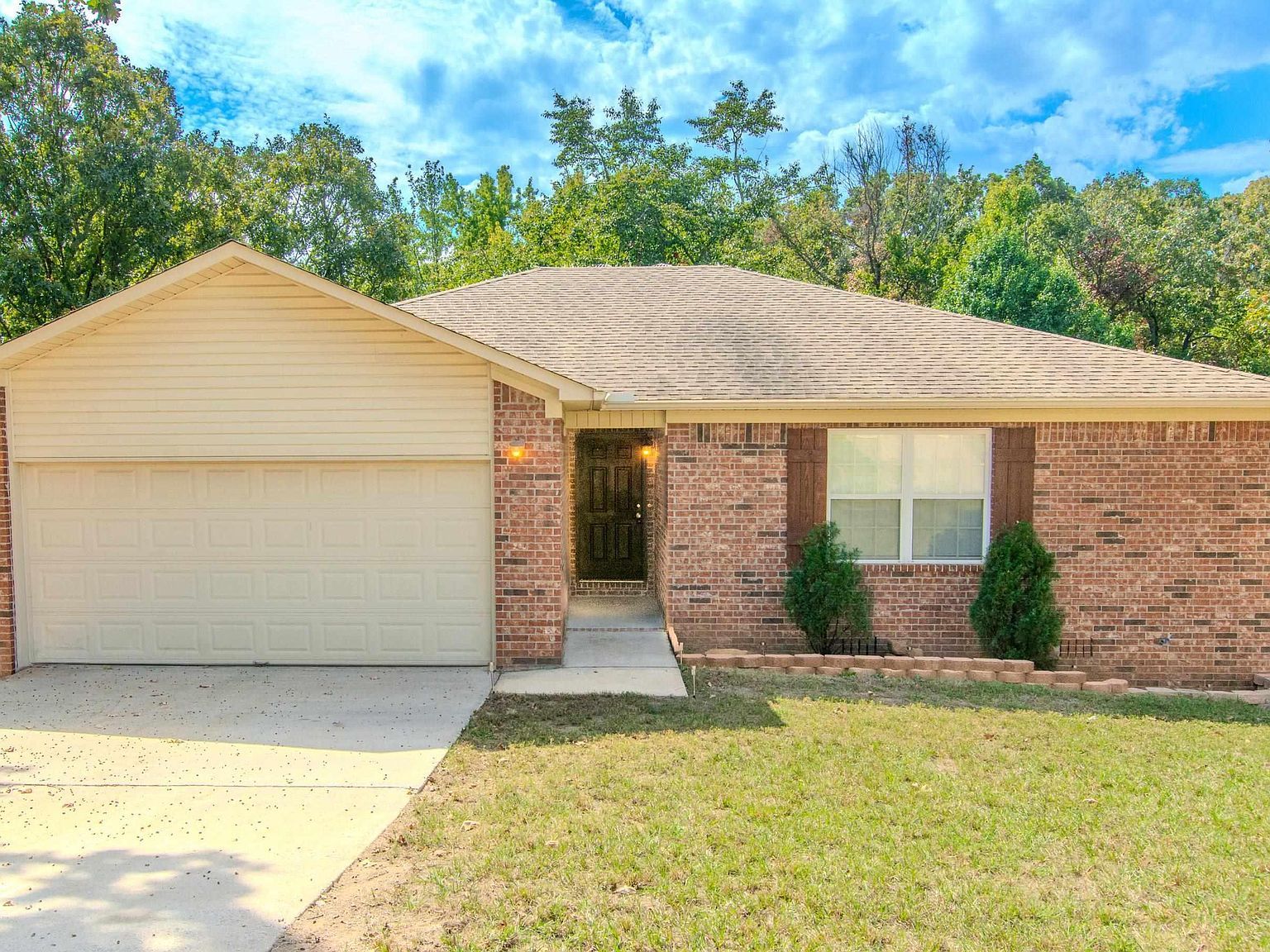 77 Cinnamon Dr Sherwood, AR 72120 - Thumbnail 2