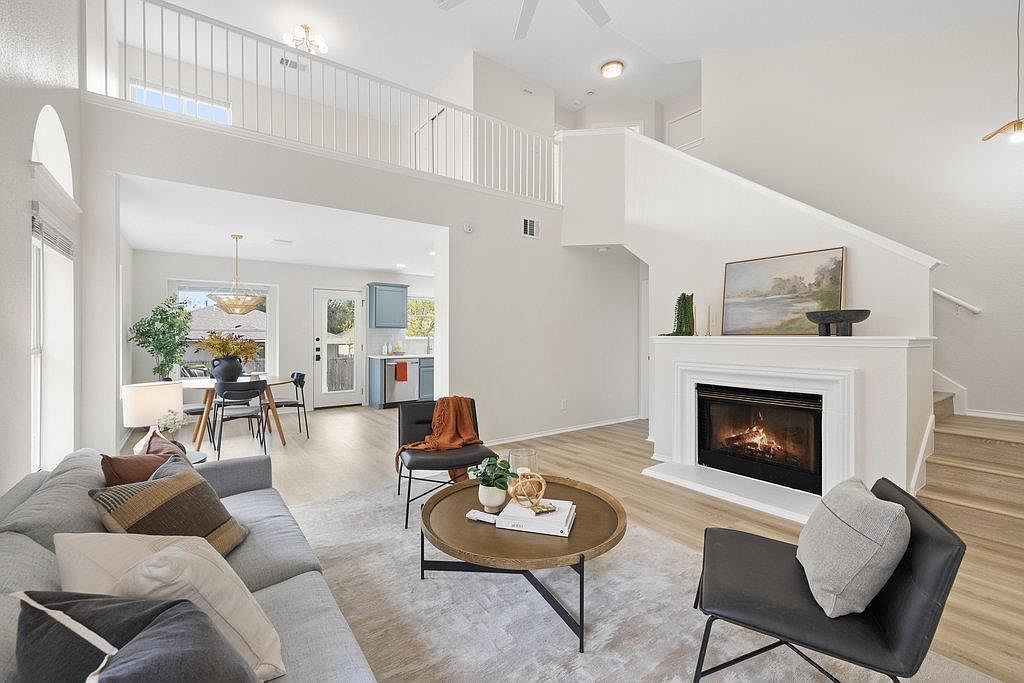 1305 Tudor House Rd Pflugerville, TX 78660 - Thumbnail 2