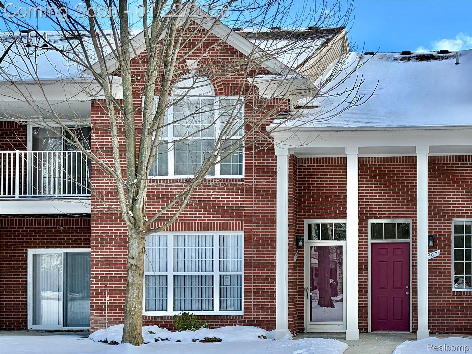 1709 Deepwood Cir #57 Rochester, MI 48307 - Thumbnail 2