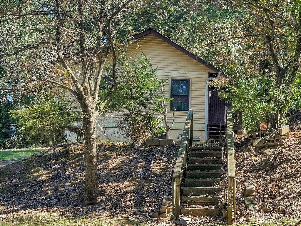 3476 Atlanta St College Park, GA 30337 - Thumbnail 2