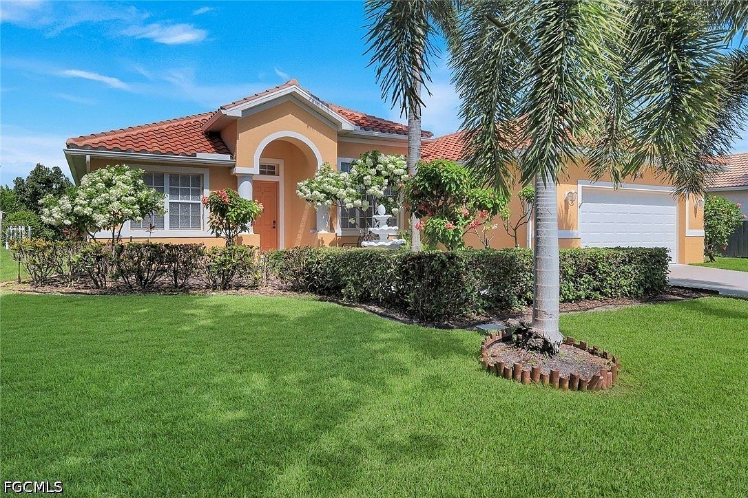 9830 Mar Largo Cir Fort Myers, FL 33919, 33919