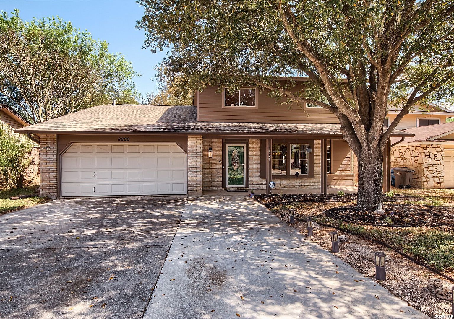 8222 Dawnwood Dr San Antonio, TX 78250 - Thumbnail 2