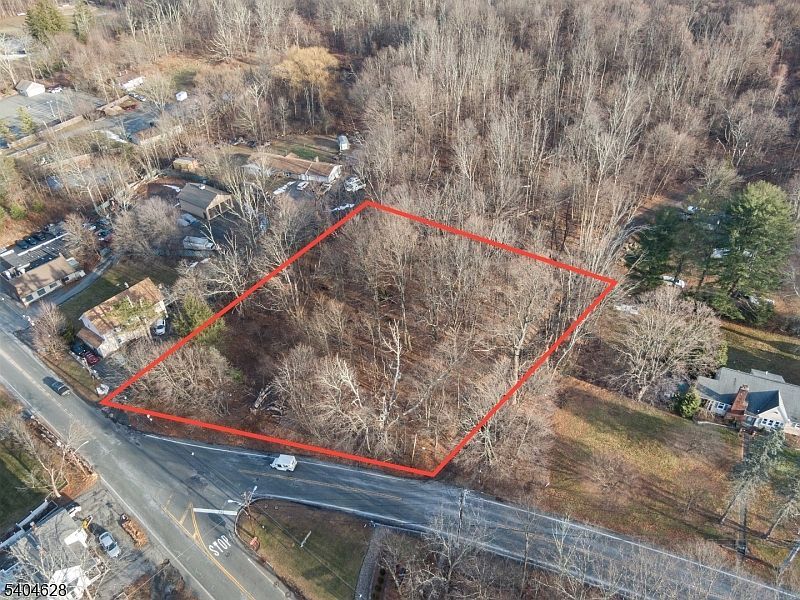 2046 Macopin Rd West Milford, NJ 07480 - Thumbnail 2