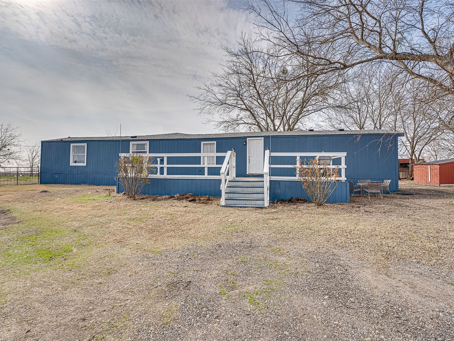 428 Gentry Rd Ennis, TX 75119 - Thumbnail 2
