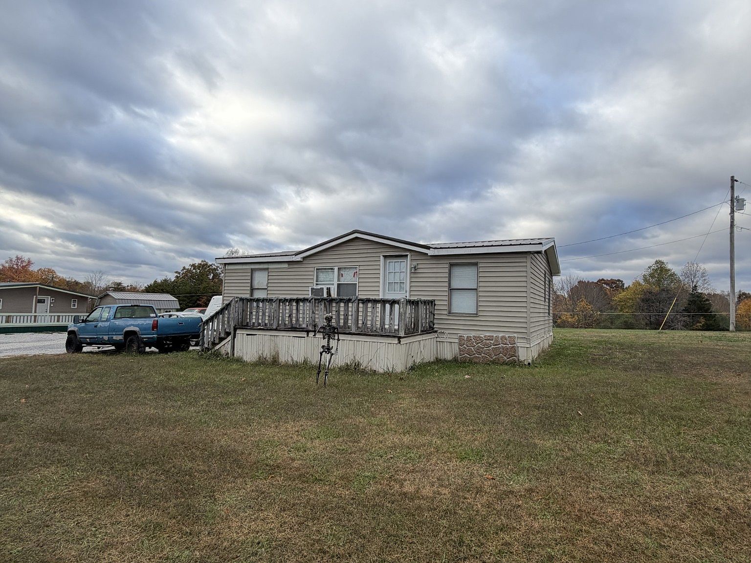 106 Mutt Rd White Bluff, TN 37187 - Thumbnail 2