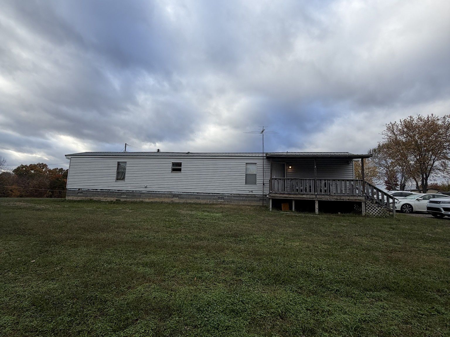 104 Mutt Rd White Bluff, TN 37187 - Thumbnail 2