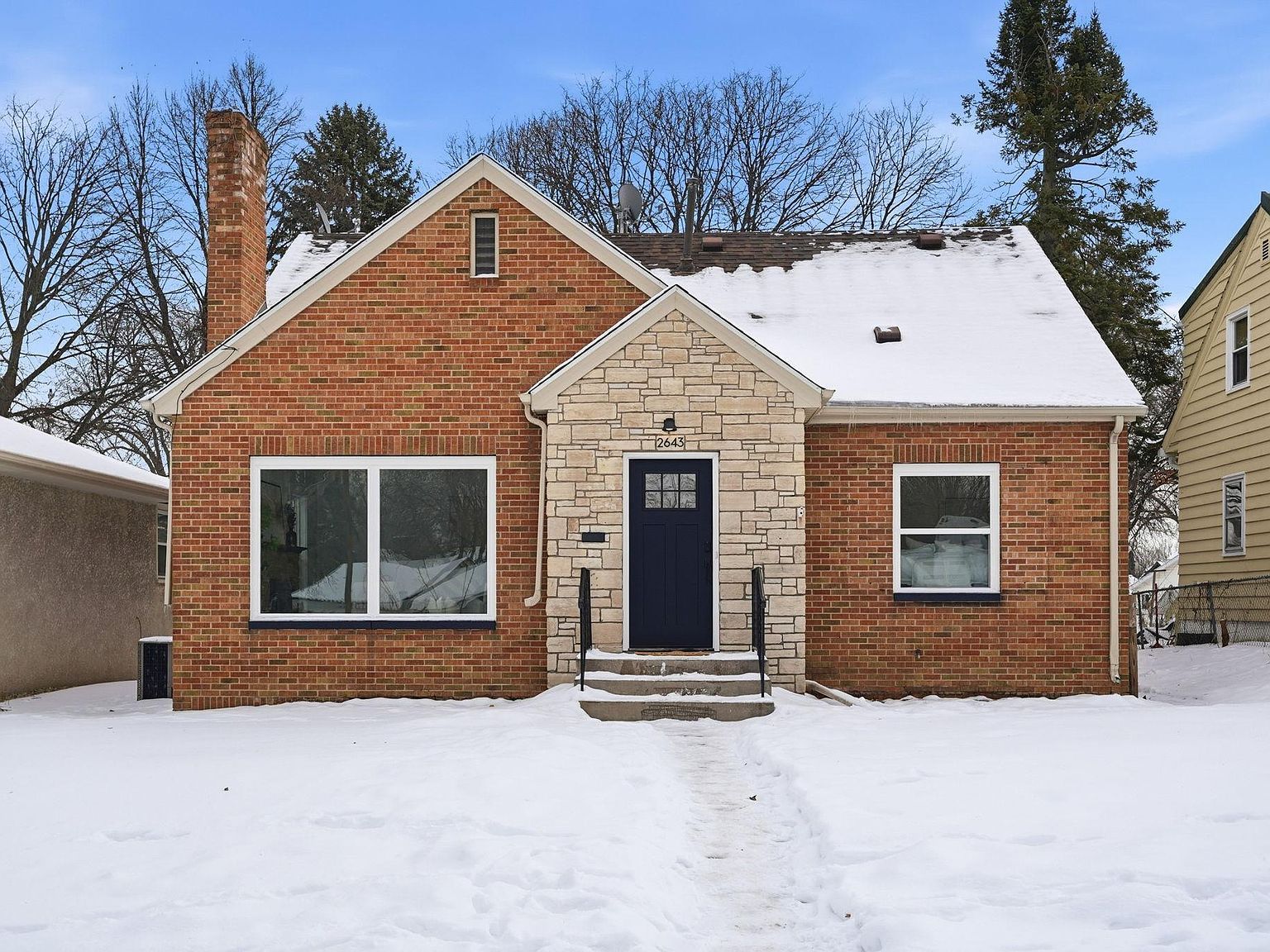 2643 Brighton Ave NE Minneapolis, MN 55418 - Thumbnail 2