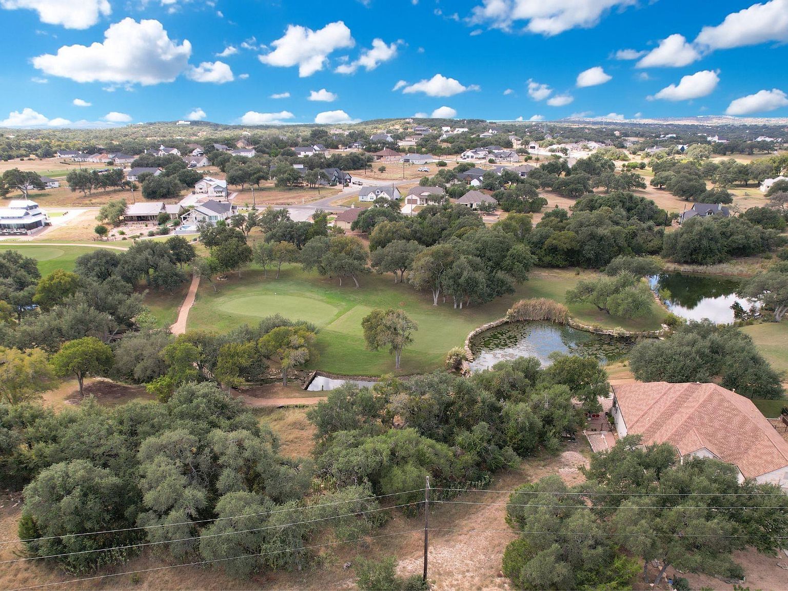 204 Jeff Vaughn Blanco, TX 78606 - Thumbnail 2