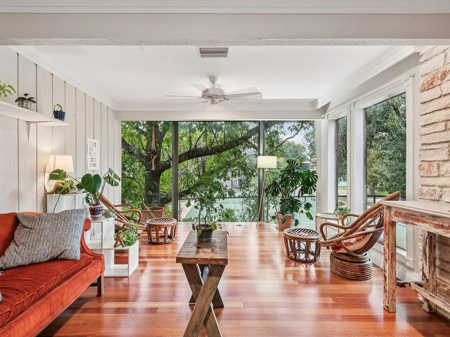 138 World Of Tennis Sq Lakeway, TX 78738 - Thumbnail 2