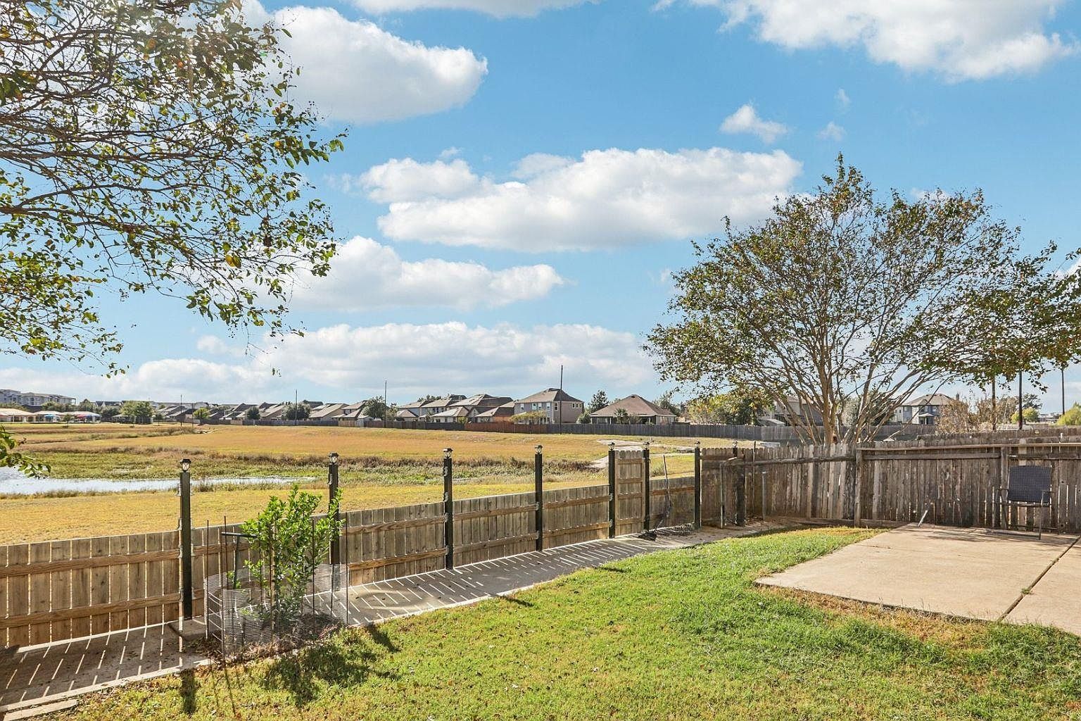 6605 Quinton Dr Austin, TX 78747 - Thumbnail 2