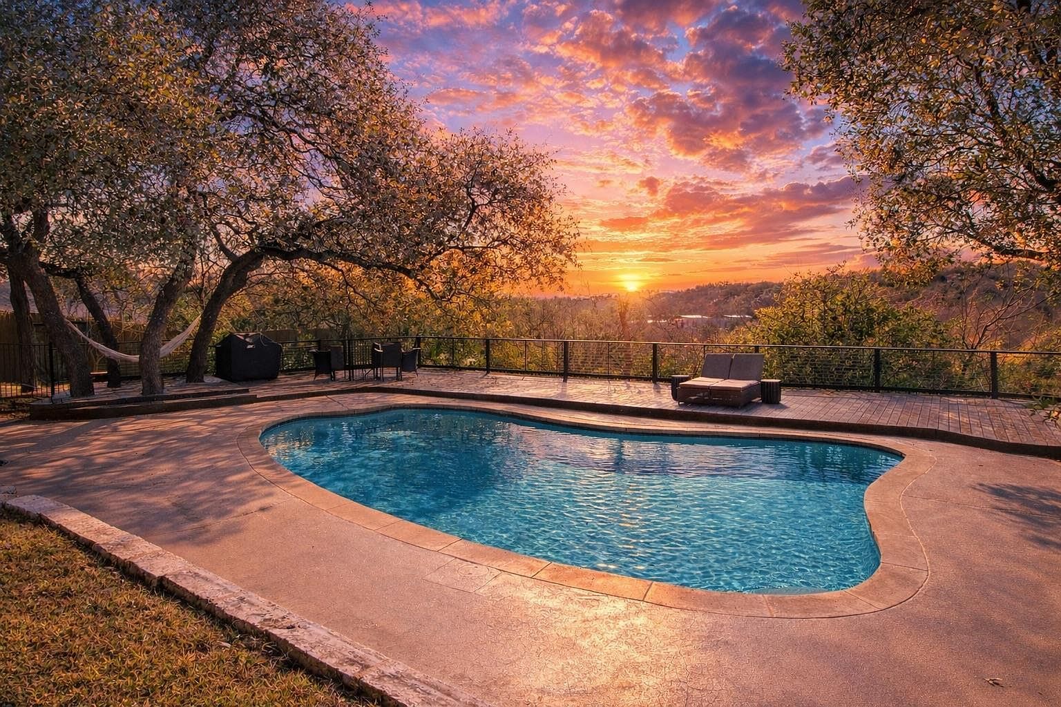 3902 Knollwood Dr #A Austin, TX 78731 - Thumbnail 2