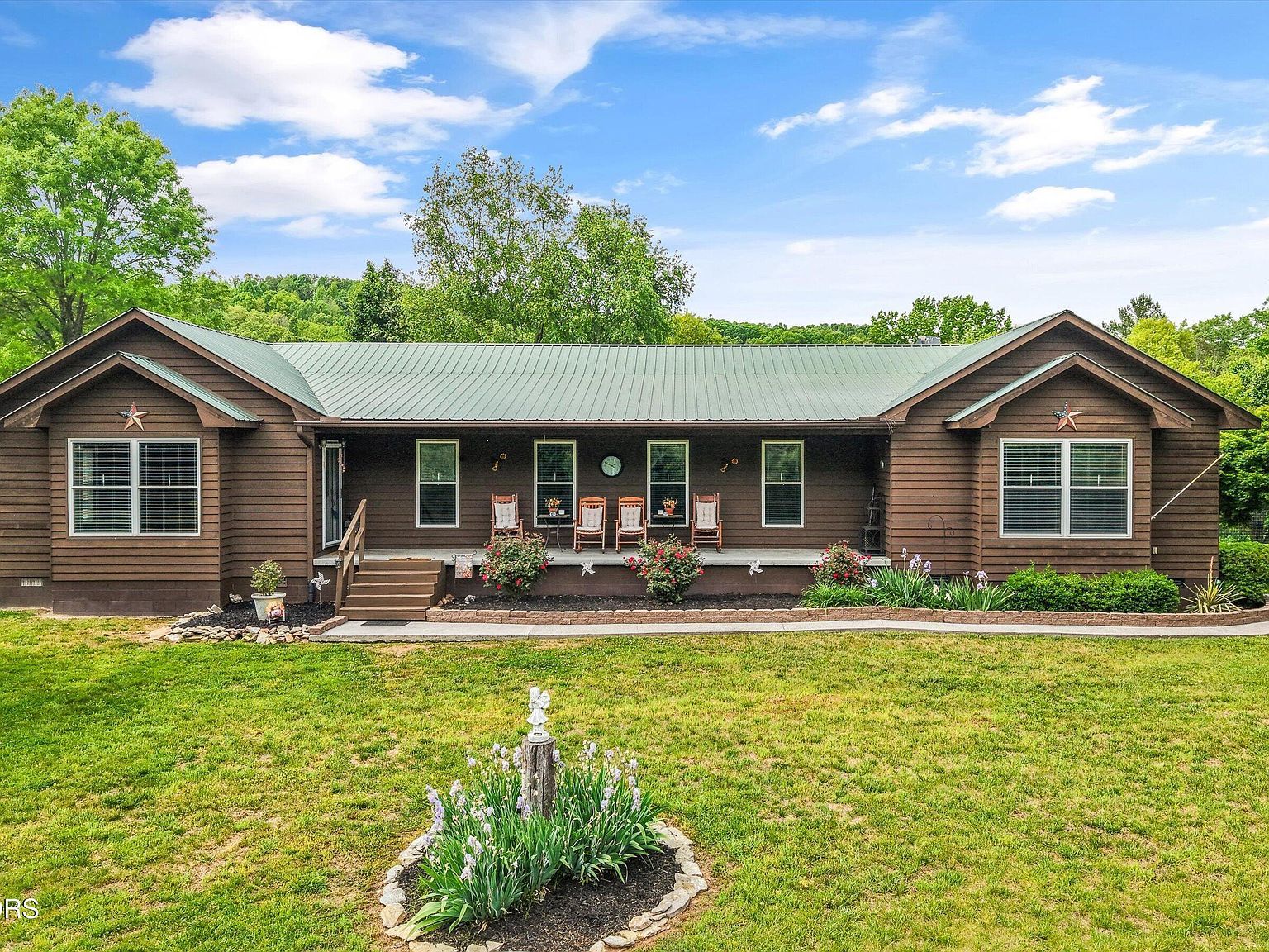1500 Liberty Hill Rd Washburn, TN 37888  | Single Family