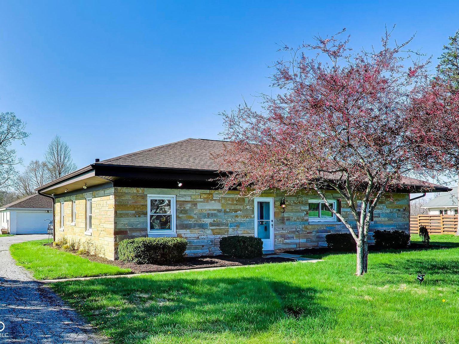 5551 W 200 N Greenfield, IN 46140  | Single Family