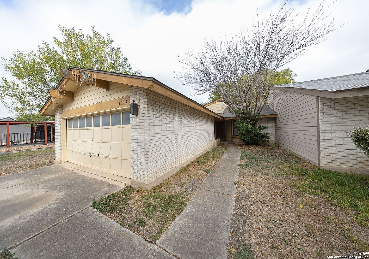 6915 Brecon San Antonio, TX 78239 - Thumbnail 2