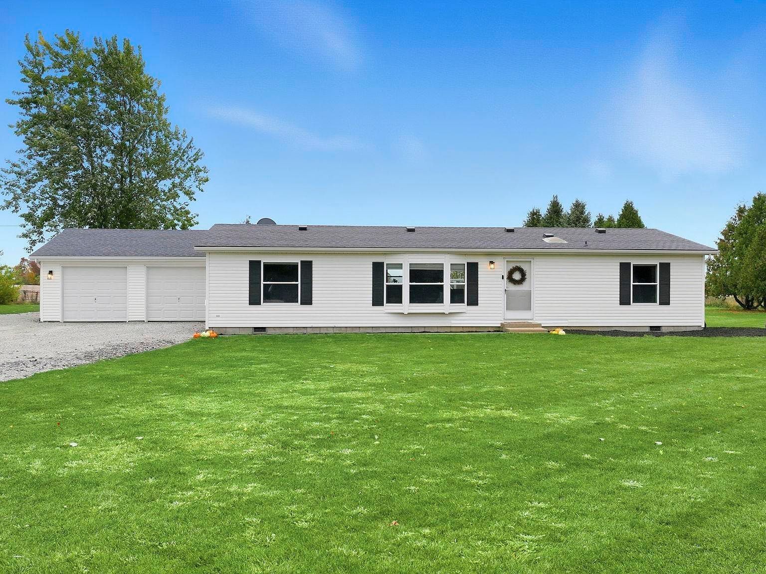 3122 E 500 N Columbia City, IN 46725 - Thumbnail 2