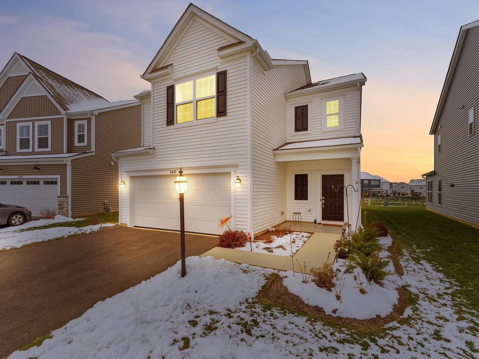 1441 Aerotrain Ct S Plain City, OH 43064 - Thumbnail 2