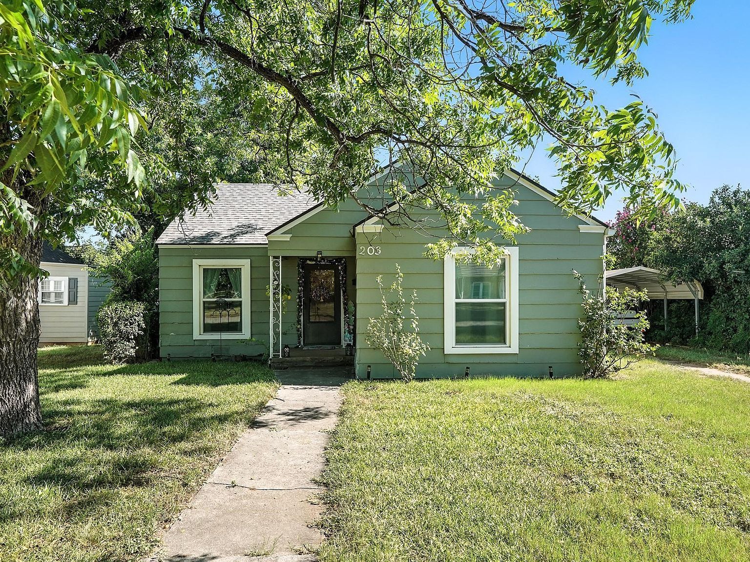 203 Miami Ave Coleman, TX 76834 - Thumbnail 2