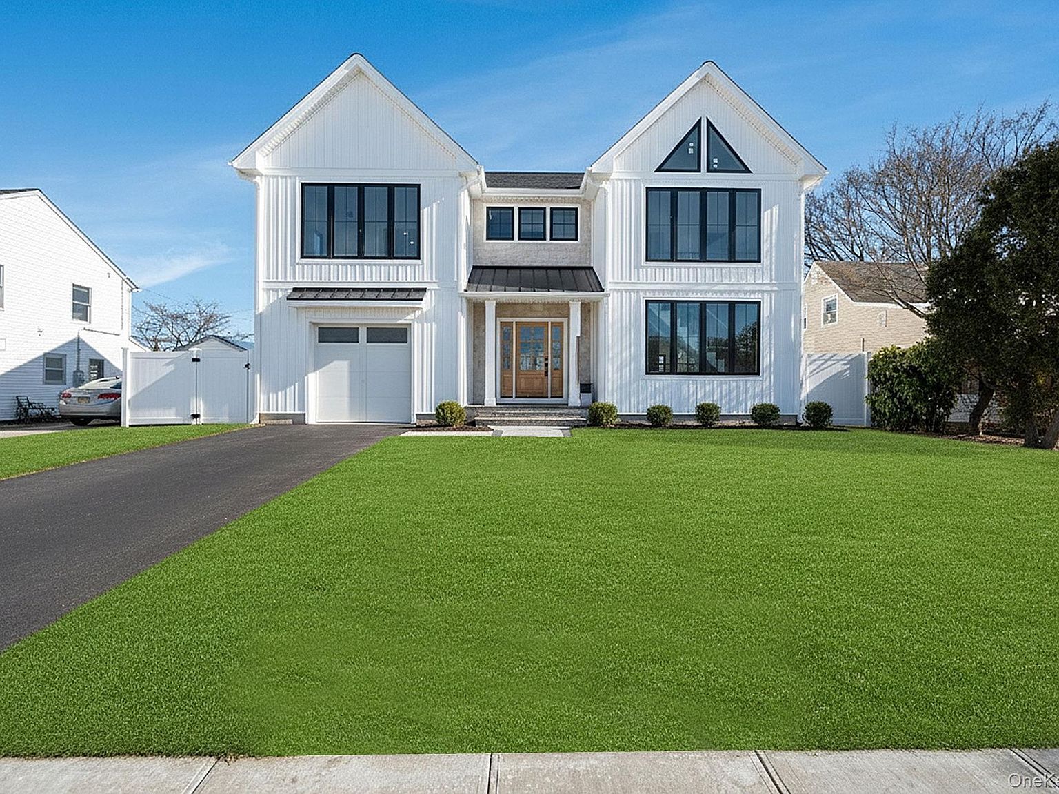 35 Cotton Ln Levittown, NY 11756 - Thumbnail 2