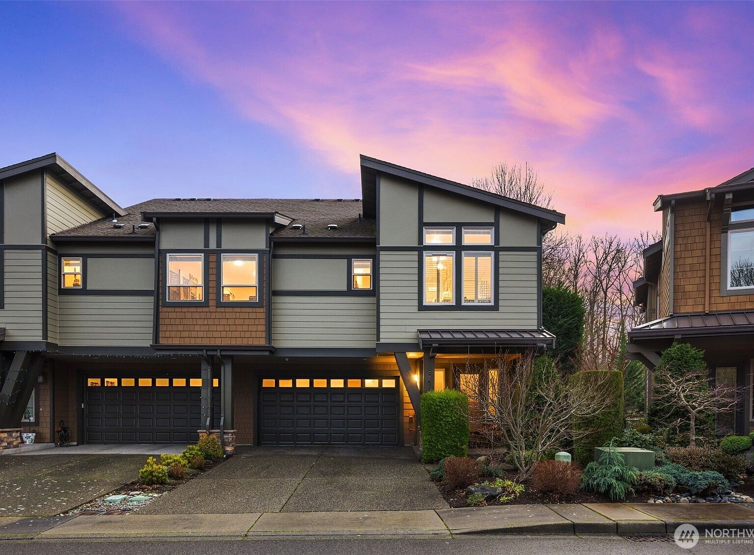 1213 N 41st Pl Renton, WA 98056 - Thumbnail 2