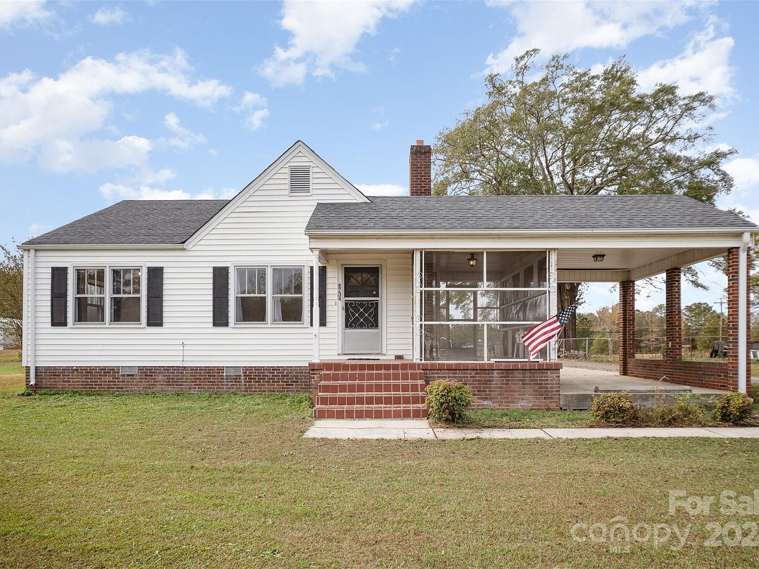 4734 Jonesville Lockhart Hwy Union, SC 29379 - Thumbnail 2