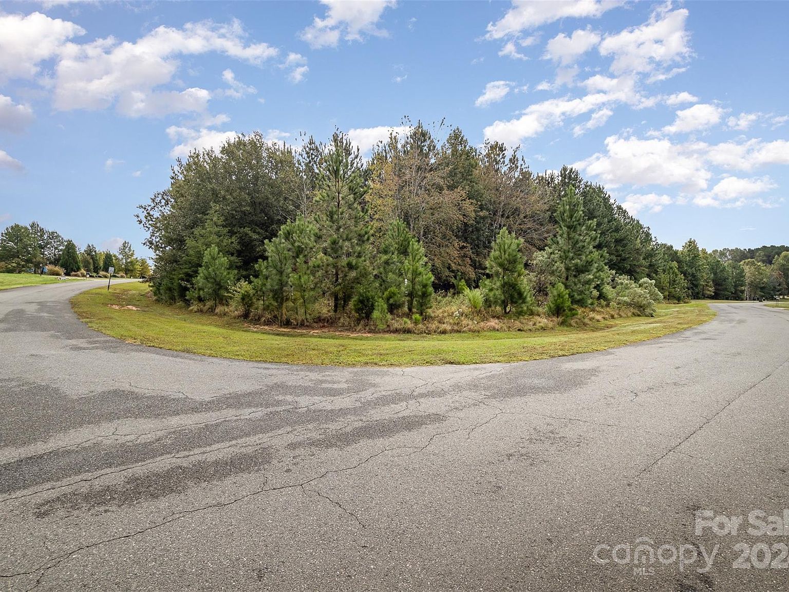 1863 White Fawn Ln Rock Hill, SC 29730 - Thumbnail 2