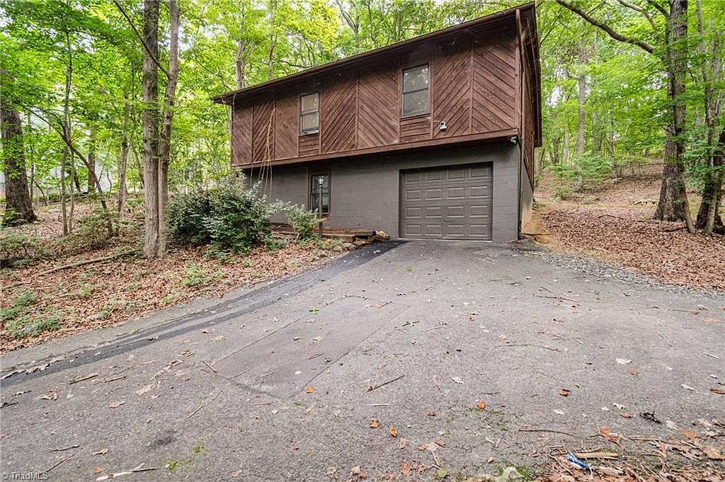 914 Tamworth Rd Asheboro, NC 27203 - Thumbnail 2