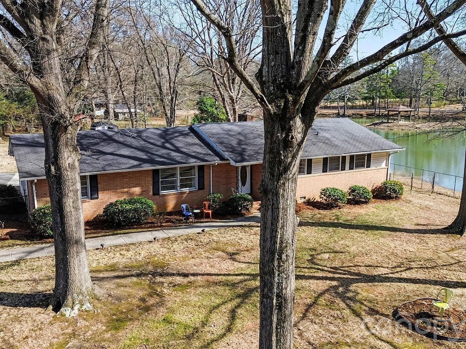 4831 Dogwood Pl Charlotte, NC 28212 - Thumbnail 2