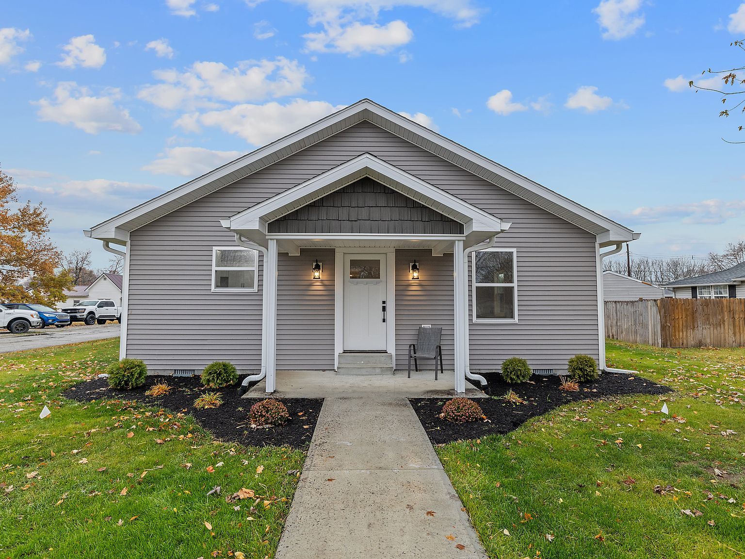 1002 N Harrison St Alexandria, IN 46001 - Thumbnail 2