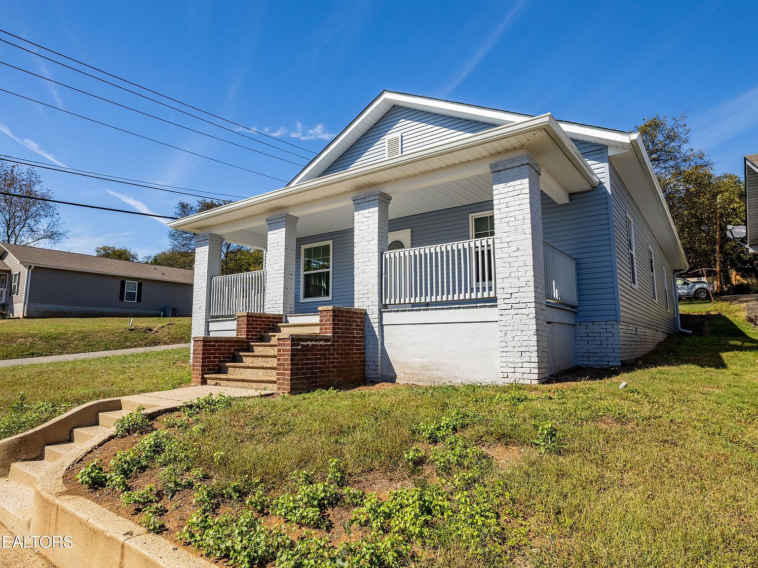 415 W 1st Ave Lenoir City, TN 37771 - Thumbnail 2