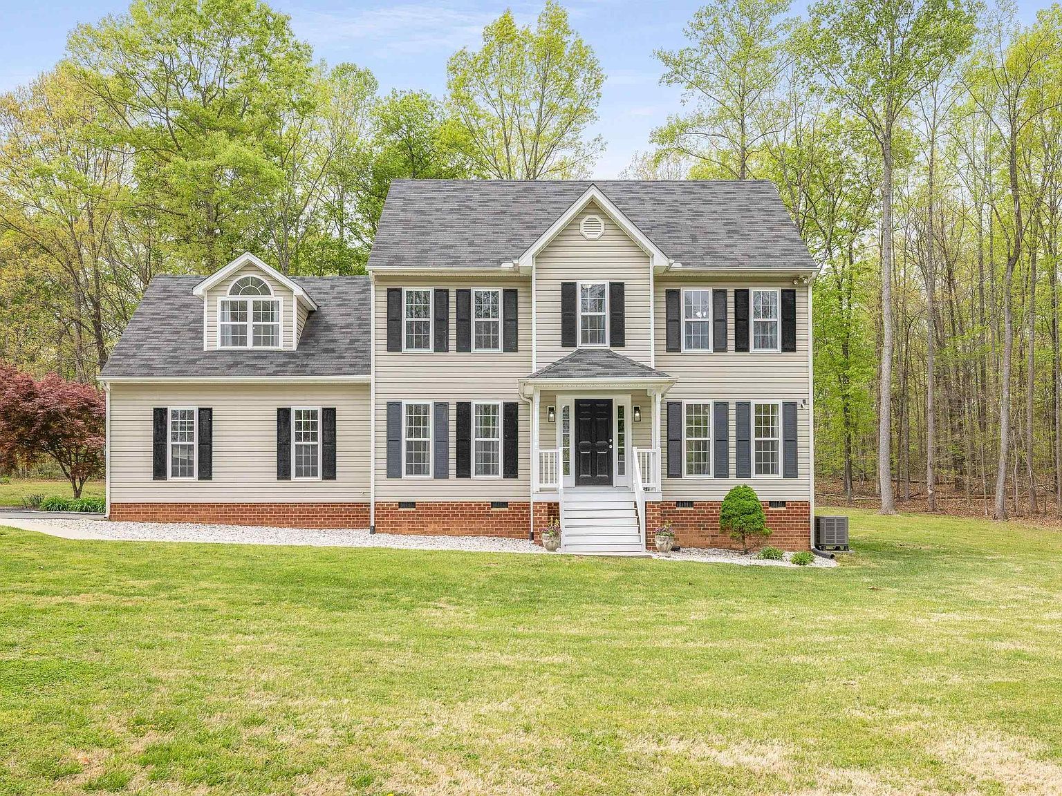 18383 James Madison Hwy Troy, VA 22974  | Single Family