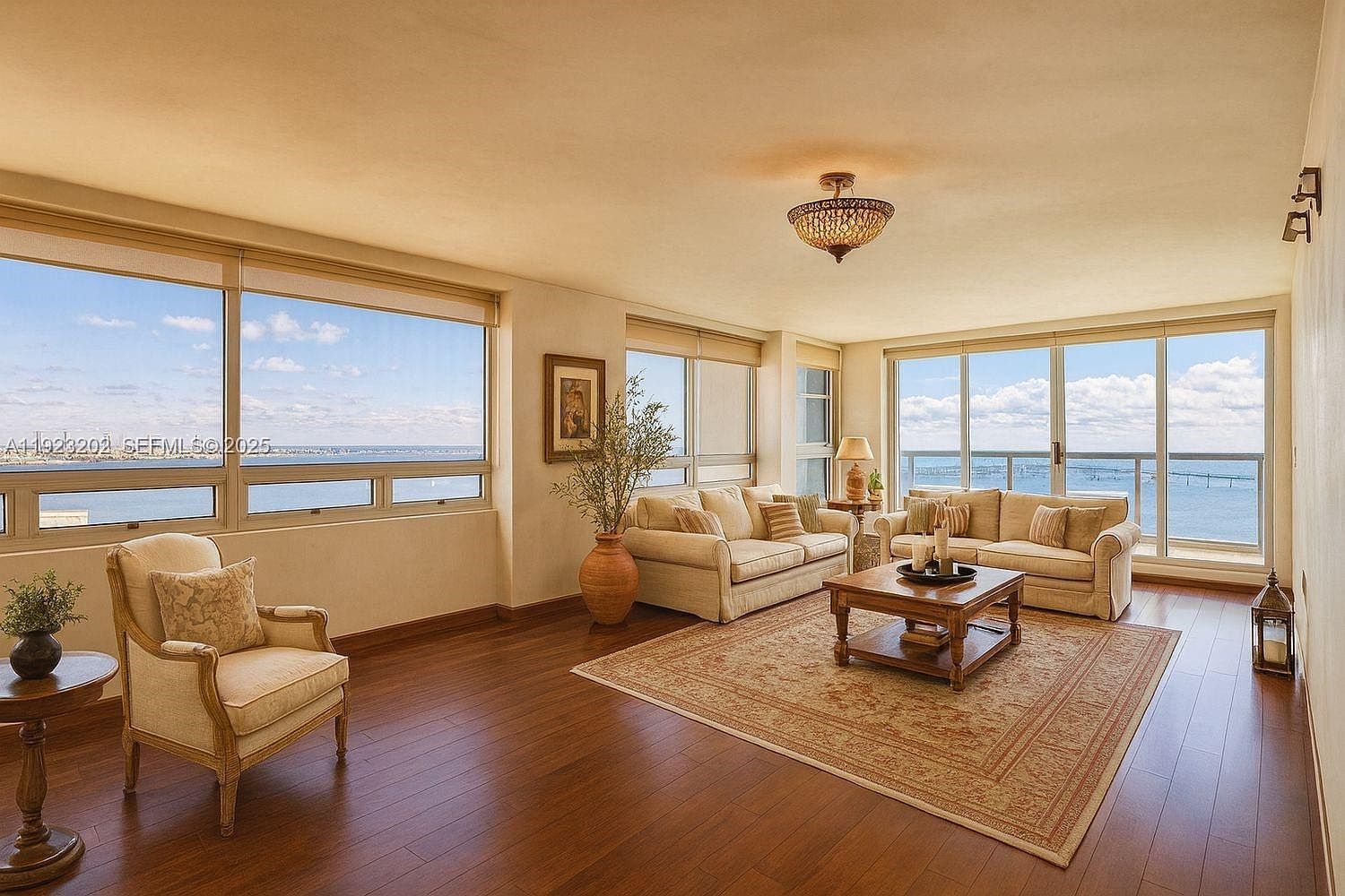 1541 Brickell Ave APT C2705 Miami, FL 33129 - Thumbnail 2