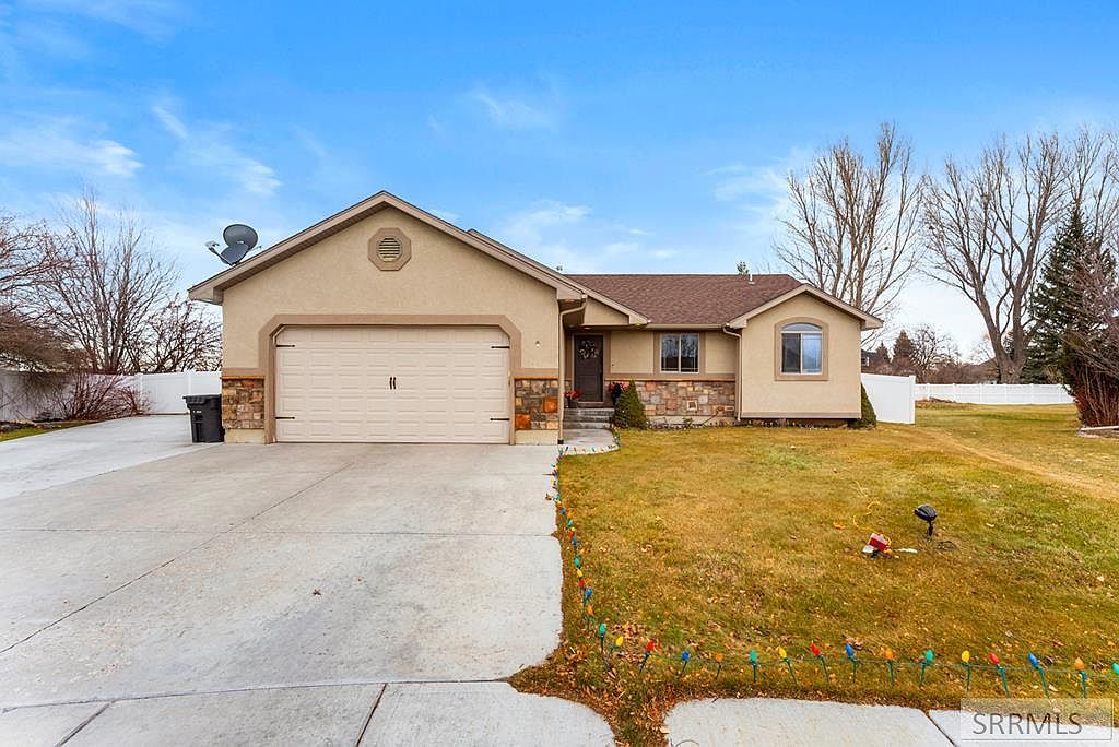 6020 Bryson Ln Idaho Falls, ID 83402 - Thumbnail 2
