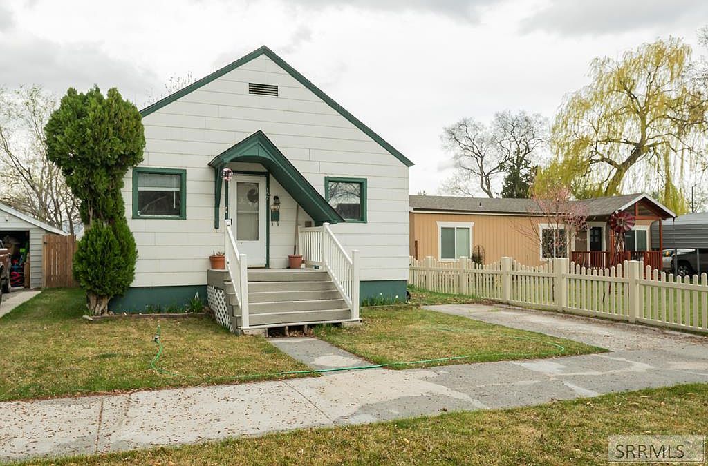 157 Whittier St Idaho Falls, ID 83402  | Single Family