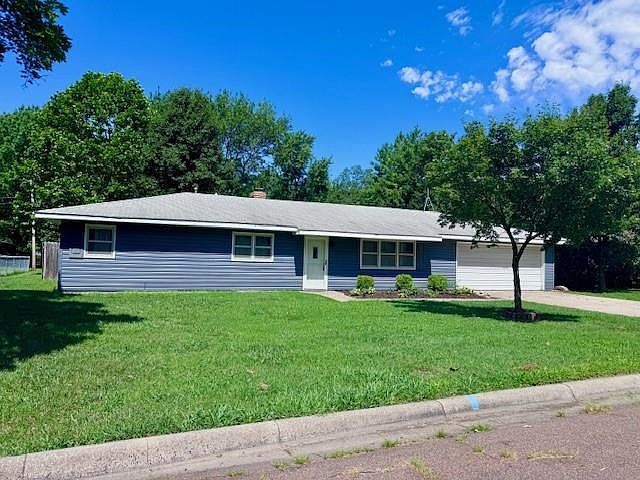 1012 Meadowbrook Rd E Iola, KS 66749 - Thumbnail 2