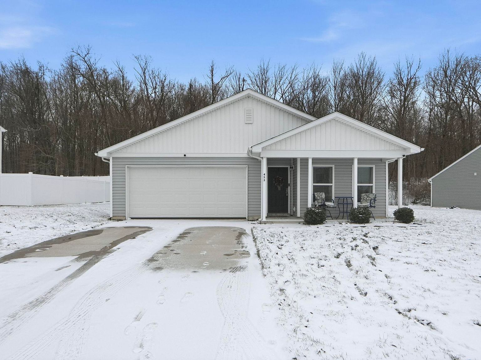 453 Arbor Ln Huntington, IN 46750 - Thumbnail 2