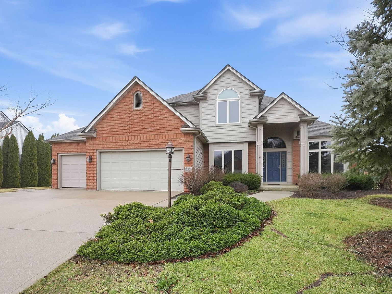 2001 Calais Rd Fort Wayne, IN 46814 - Thumbnail 2