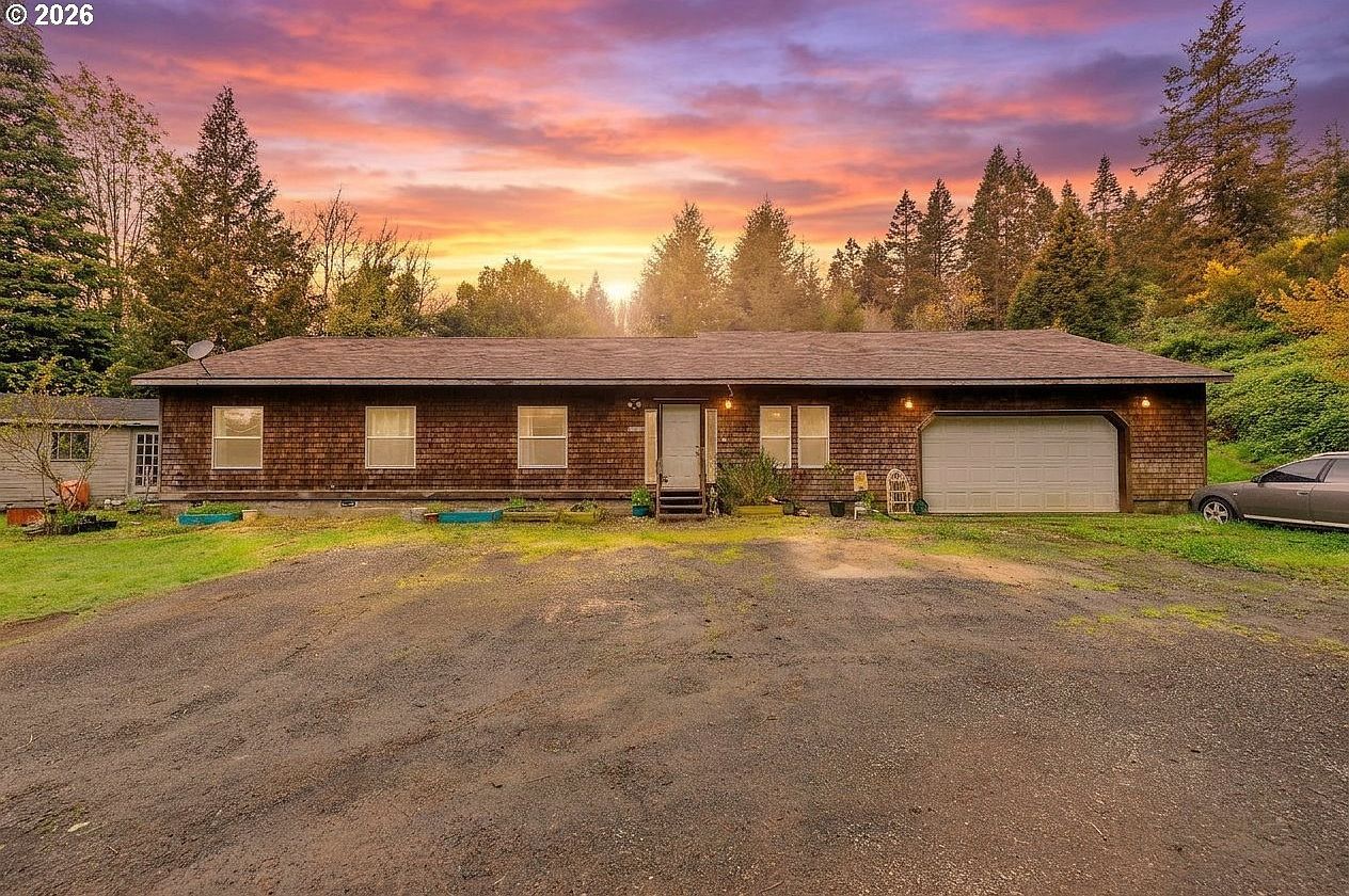 93751 Coos Sumner Ln Coos Bay, OR 97420  | Single Family