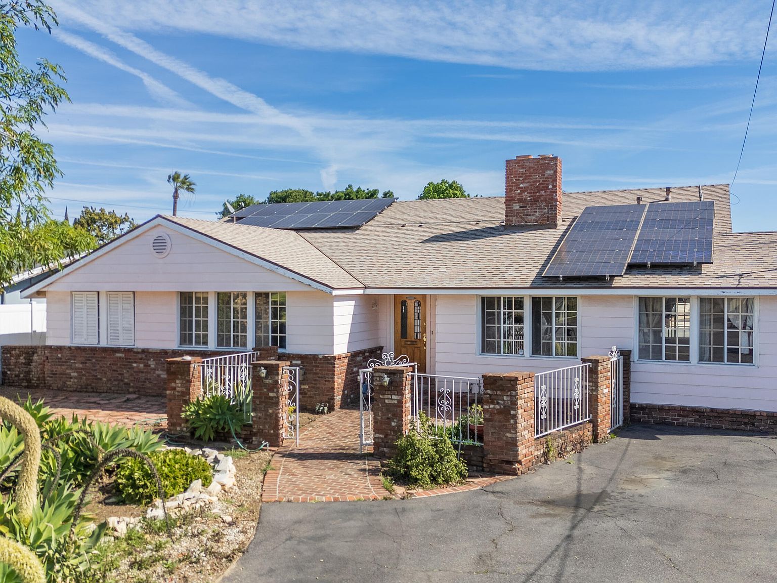 9826 Columbus Ave North Hills, CA 91343 - Thumbnail 2