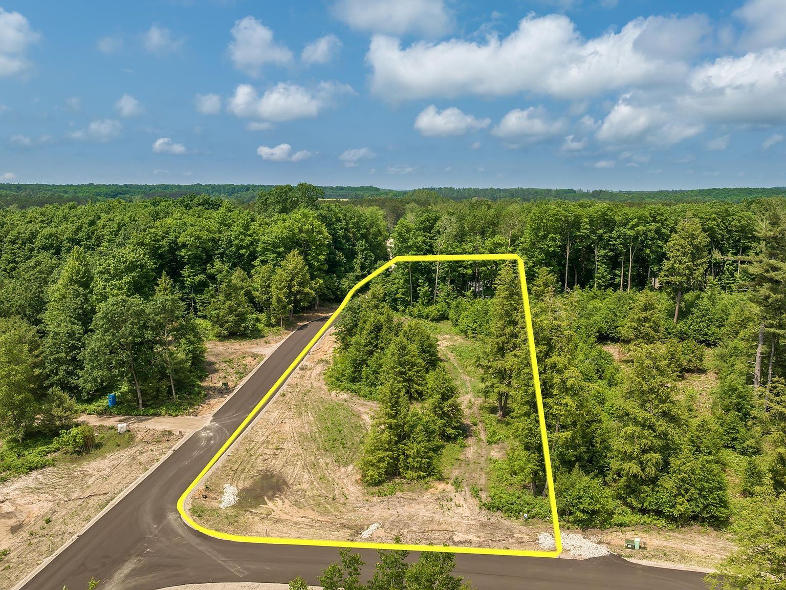 8910 Hemlock Hill Dr #5 Traverse City, MI 49685, 49685