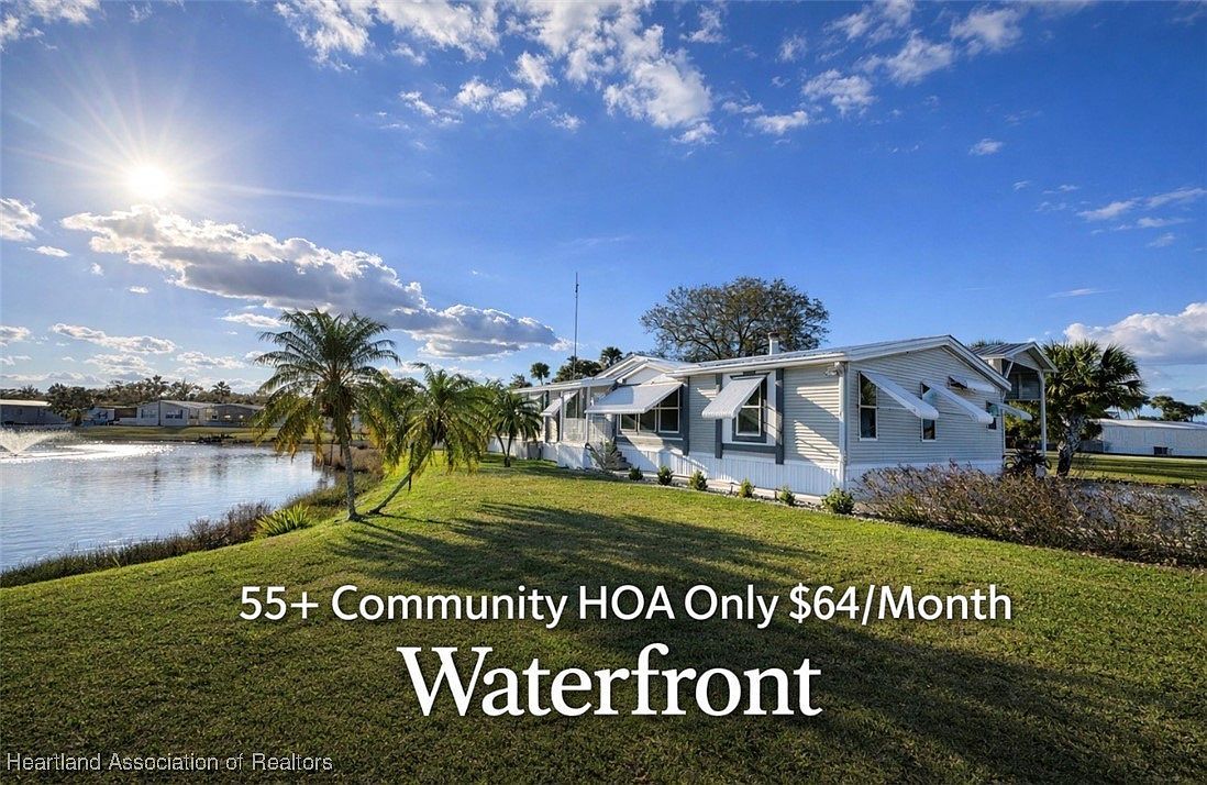 838 Yacht Club Way NW Moore Haven, FL 33471 - Thumbnail 2