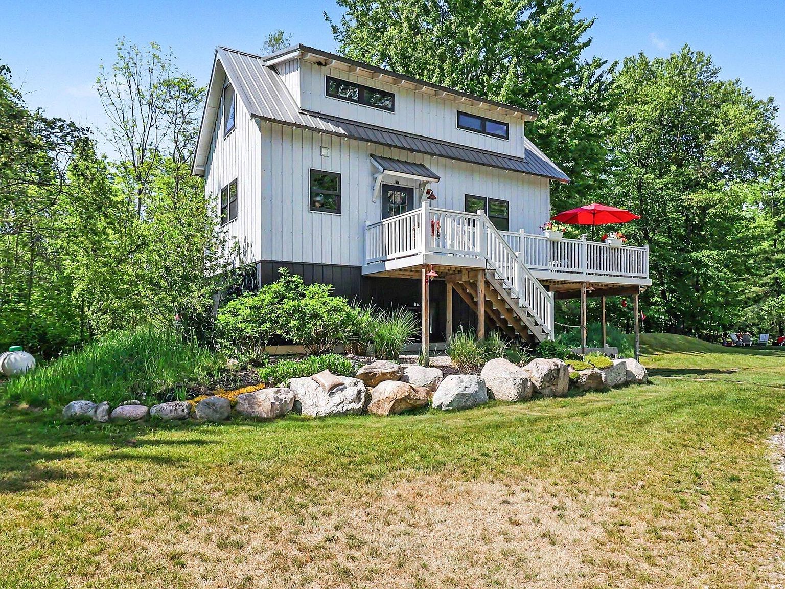6830 N 120th Ave Hart, MI 49420, 49420
