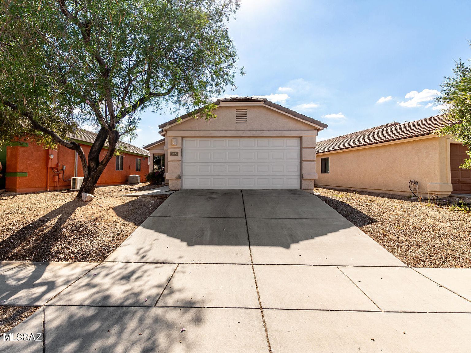 6890 S Creek Run Ave Tucson, AZ 85706 - Thumbnail 2