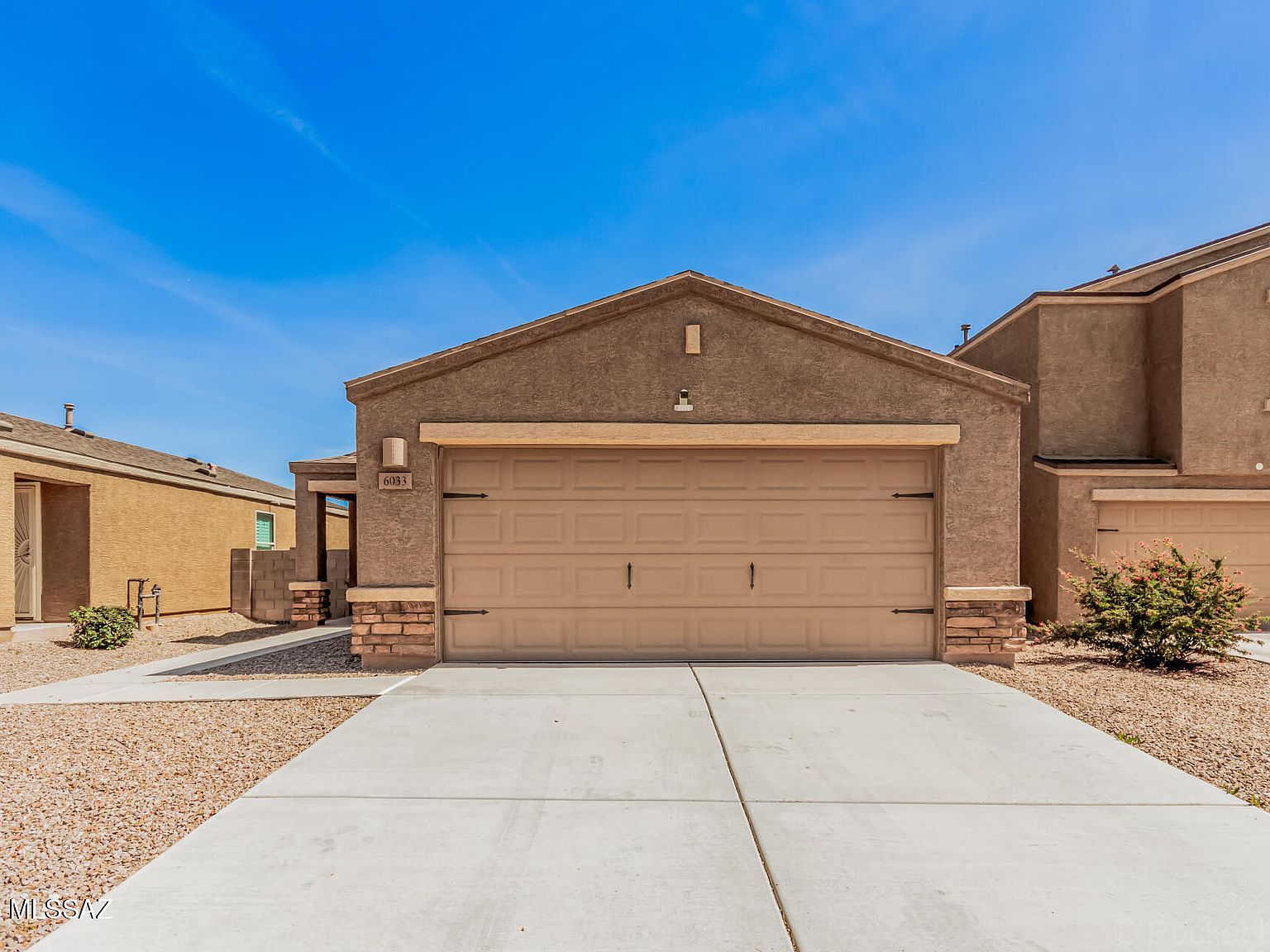 6033 S Kirtley Dr Tucson, AZ 85706 - Thumbnail 2