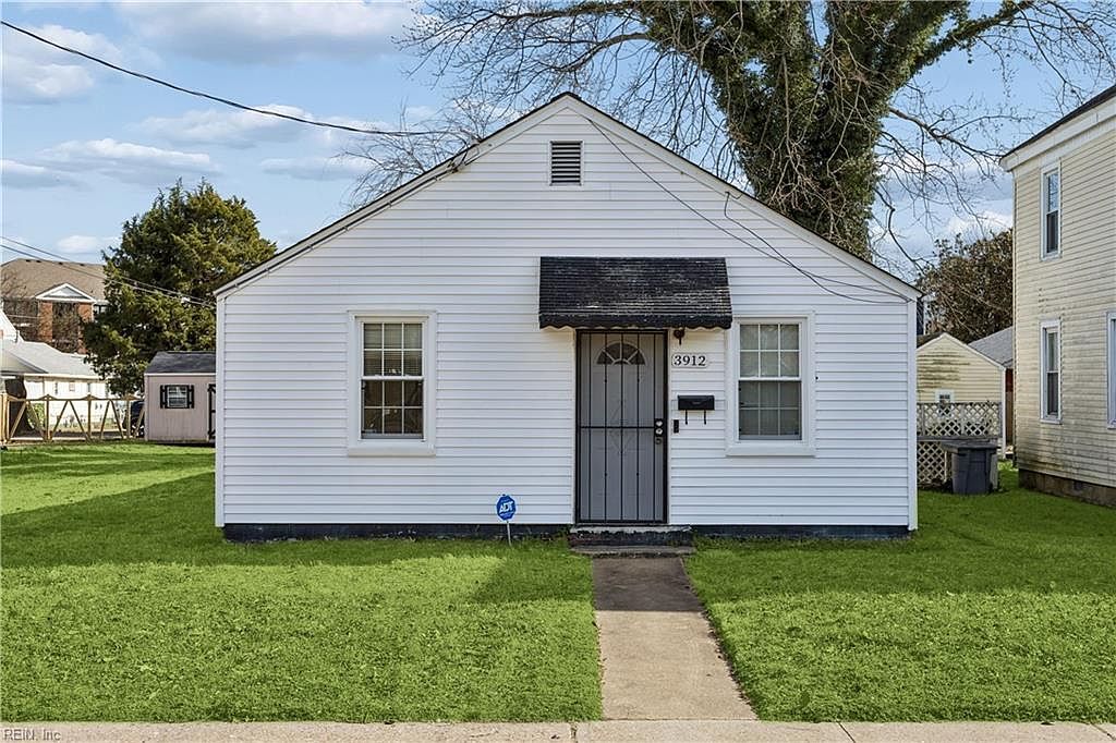 3912 Victoria Blvd Hampton, VA 23669 - Thumbnail 2